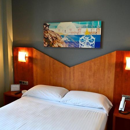 Hotel Alda Palacio Valdes Aviles Bagian luar foto